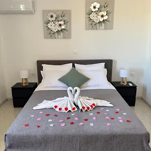 Сasa de vacaciones V&g Cozy Home, Pilona Village *