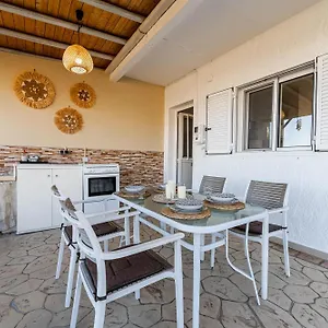 Aperanto Galazio Apartment *