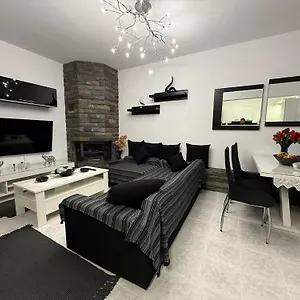 Katsaras House 3 Cozy Bedrooms *