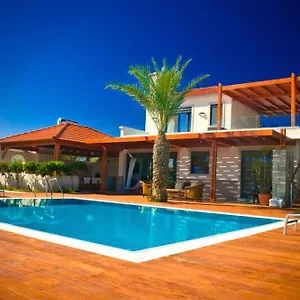 Fenia Villa *