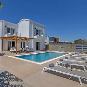 Villa Petalutha Rhodes *