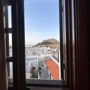 アパートホテル Vagelis Apartment&studios