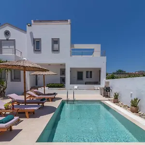 Summer Dream Villa *