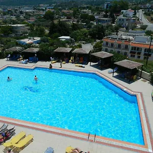 Telhinis & Hotell 2*