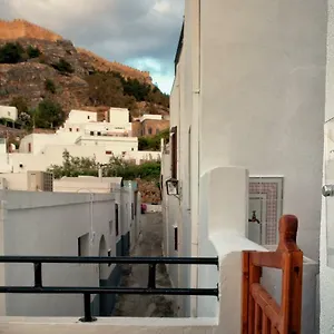 Thea Ξενοδοχείο 3*
