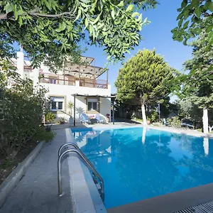 Villa Takis