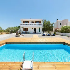Bliss By The Sea Villa *