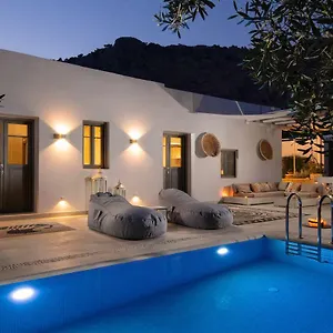 Mami's House With Private Pool *