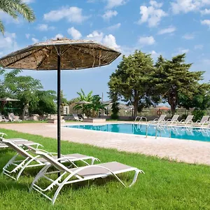 Rose Aparthotel